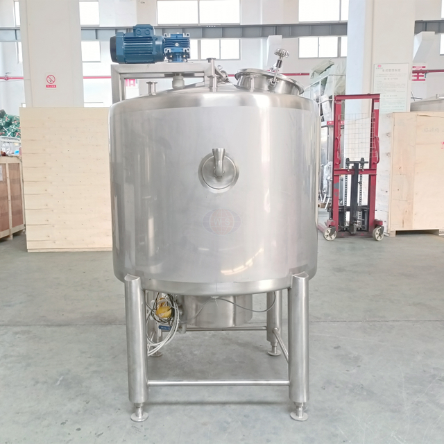 আন্দোলনকারীর সাথে ফুড গ্রেড স্টেইনলেস স্টীল মিক্সিং ট্যাঙ্ক