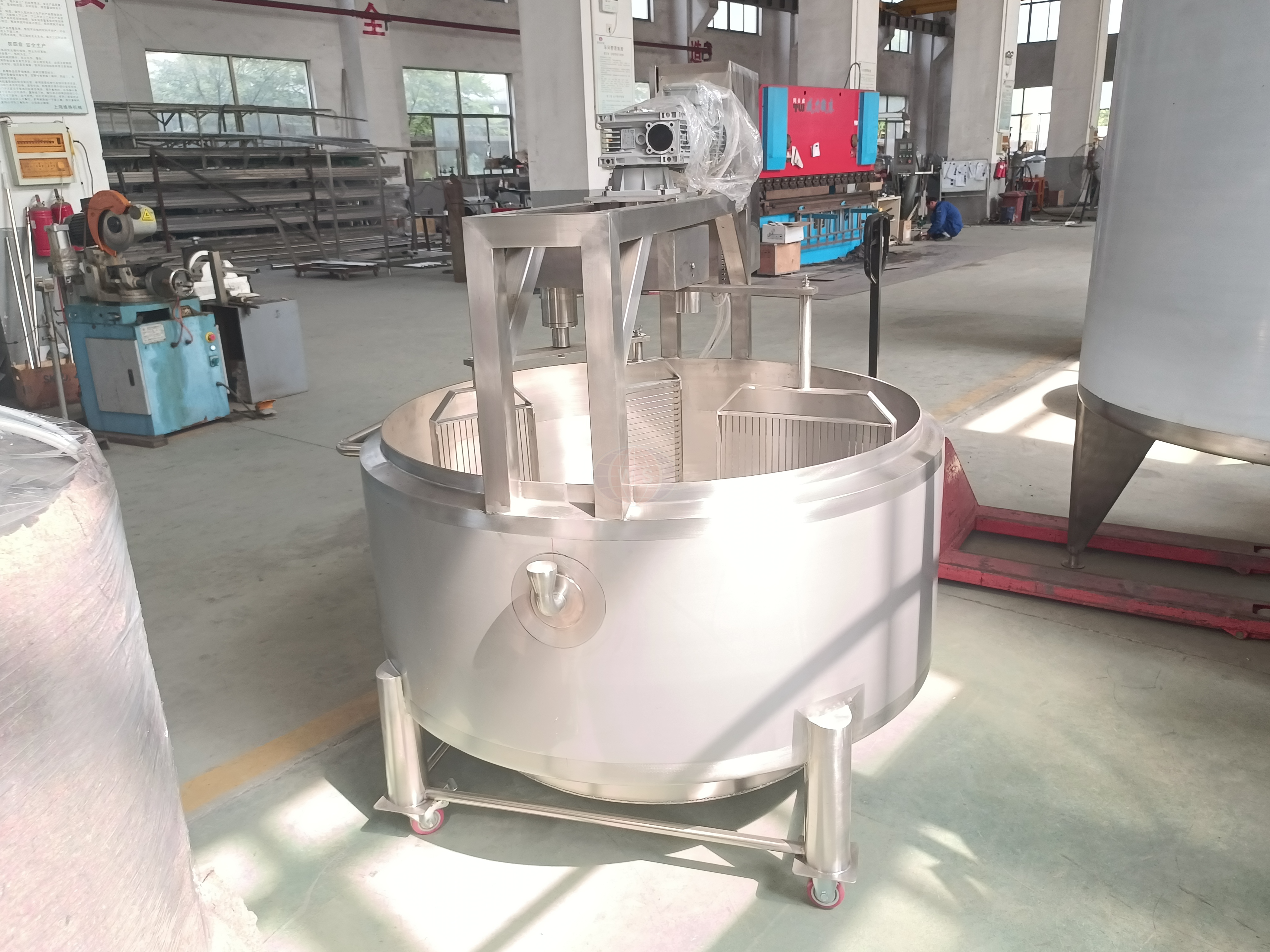 3F3172190D5950FDB8697A26586D2D5